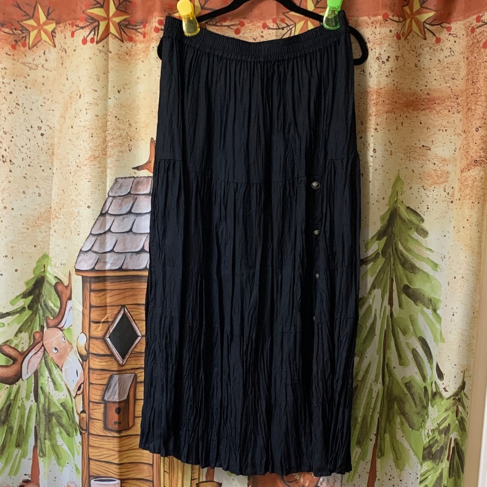 Crazy Cowgirl Black Midi Skirt / GUC
